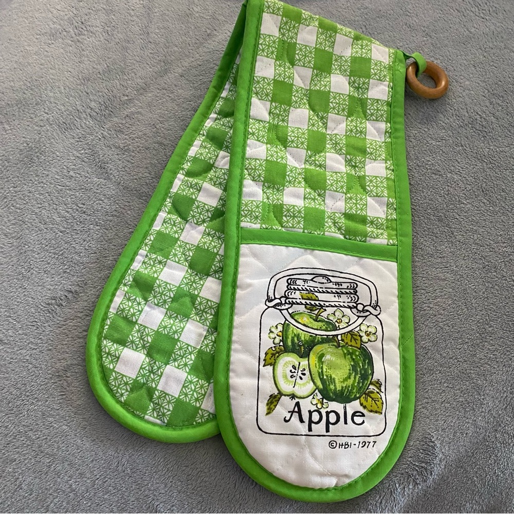 Vintage Double Pot Holder